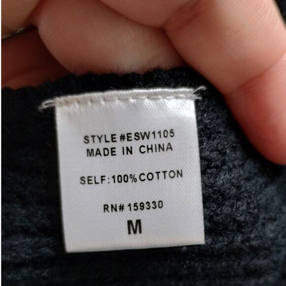 HEYSON NWT Women's Size Medium Black Sweater-Texture Knit Halter Crop Tie Top - Picture 6 of 7